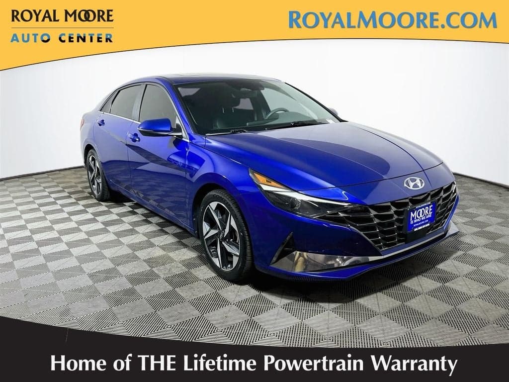 2021 Hyundai Elantra SEL — photo 1 of 12