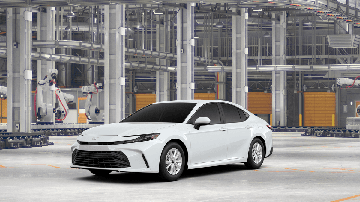 2026 Toyota Camry LE — photo 1 of 22