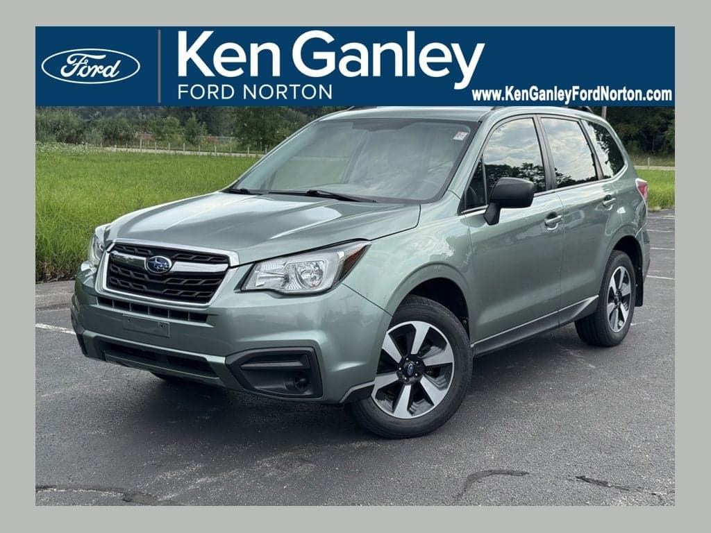 2017 Subaru Forester 2.5i — photo 1 of 40