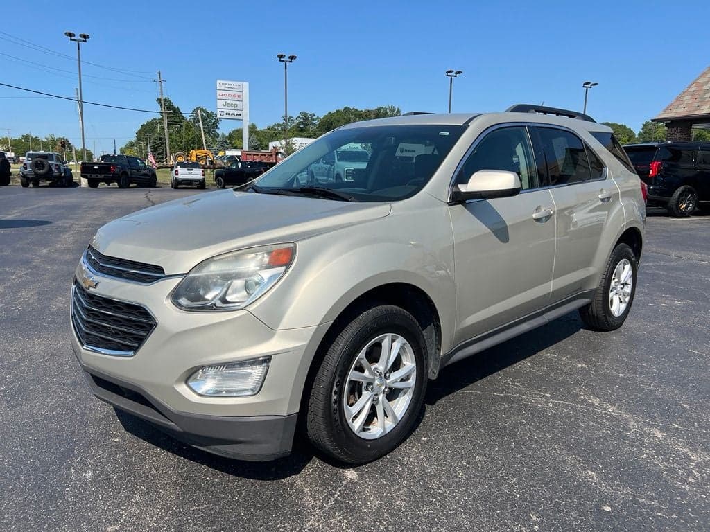 2016 Chevrolet Equinox LT — photo 1 of 22