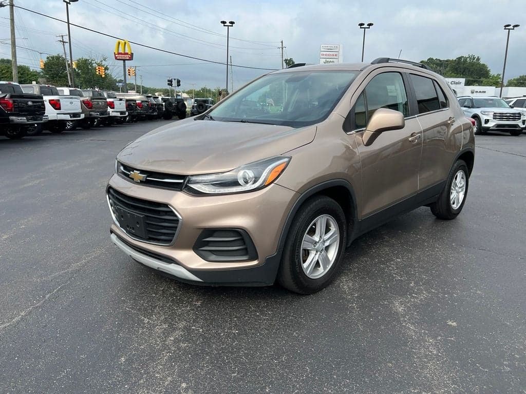 2018 Chevrolet Trax LT — photo 1 of 21