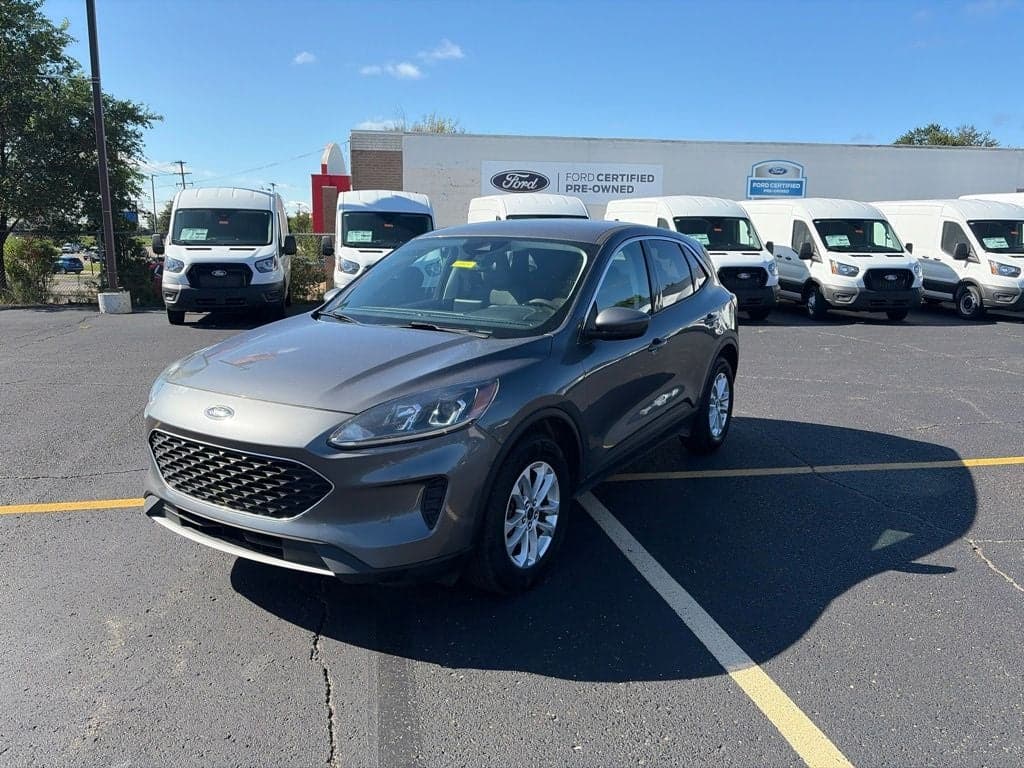 2021 Ford Escape SE — photo 1 of 16