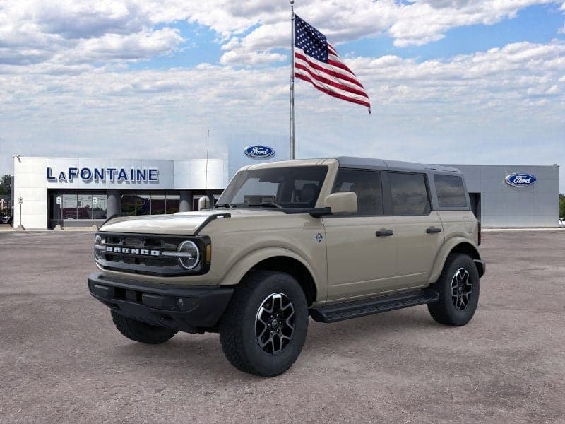 2026 Ford Bronco Outer Banks — photo 1 of 30