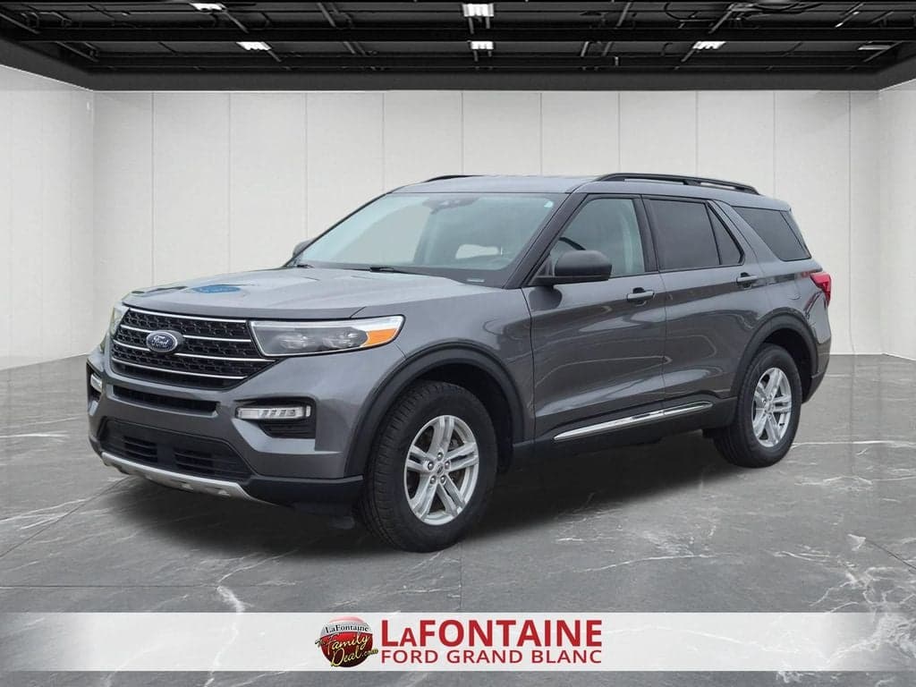 2021 Ford Explorer XLT — photo 1 of 50