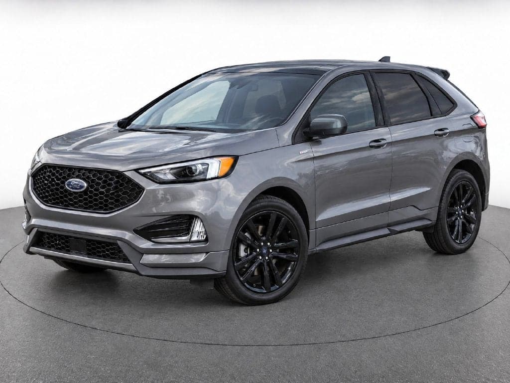 2024 Ford Edge ST-Line — photo 1 of 5