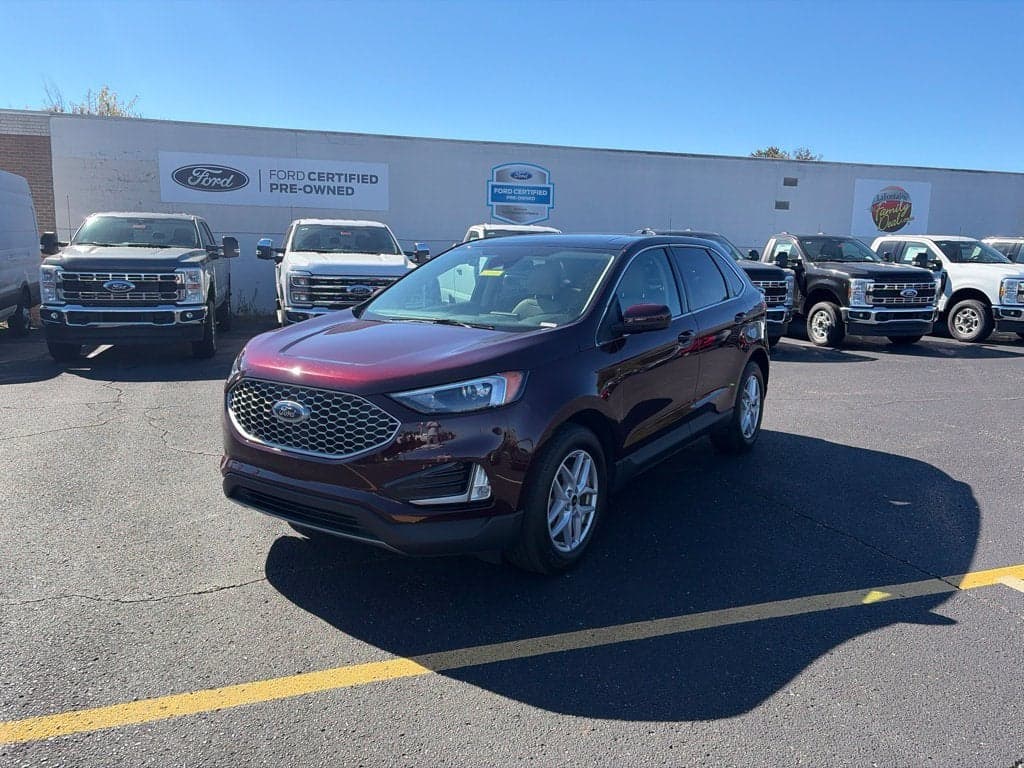 2024 Ford Edge SEL — photo 1 of 9