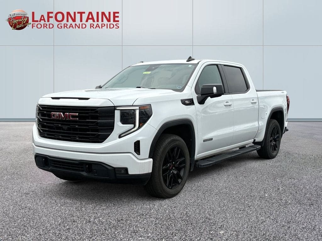 2022 GMC Sierra 1500 Elevation — photo 1 of 38