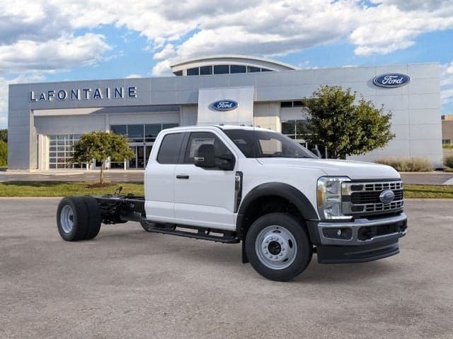 2026 Ford Super Duty F-550 DRW Base — photo 1 of 27