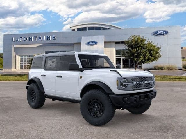 2026 Ford Bronco Badlands — photo 1 of 30
