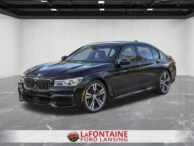 2019 BMW 7 Series 740i — photo 1 of 5