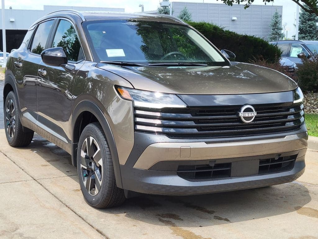 2026 Nissan Kicks SV — photo 1 of 24