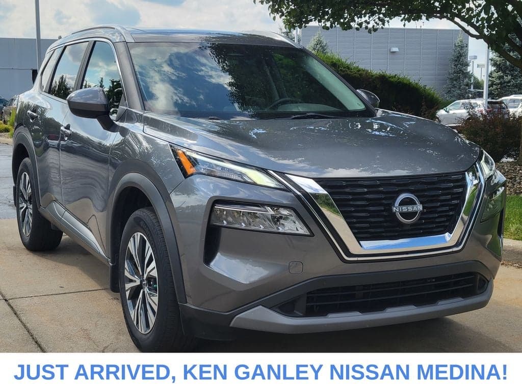 2023 Nissan Rogue SV — photo 1 of 35