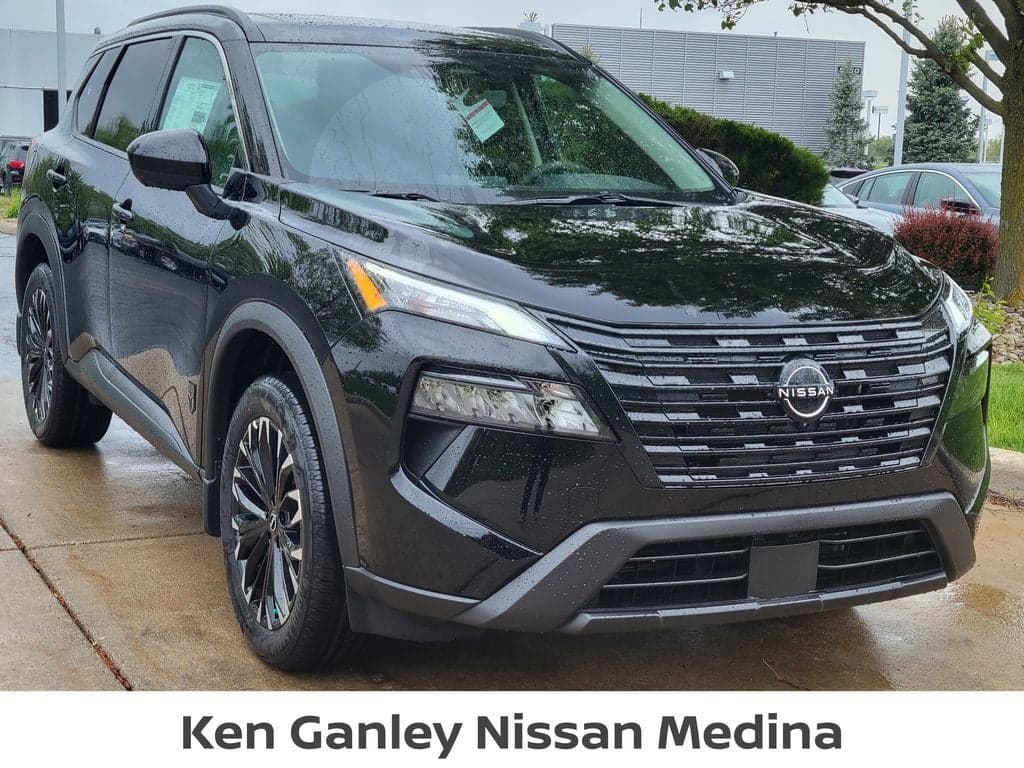 2026 Nissan Rogue Dark Armor — photo 1 of 24