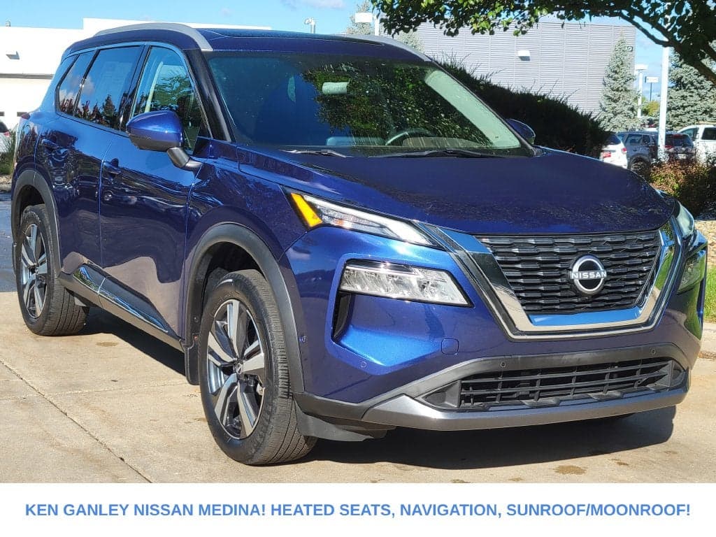 2023 Nissan Rogue SL — photo 1 of 67
