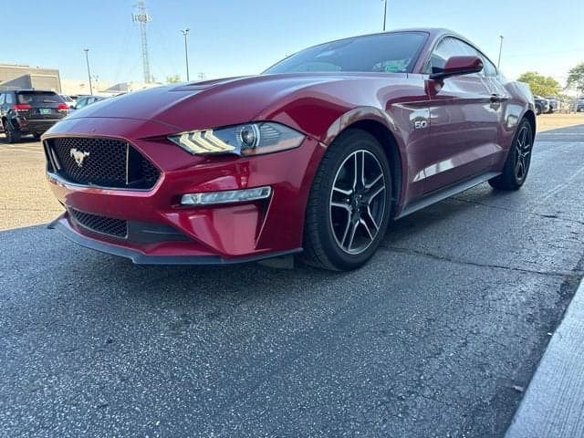 2022 Ford Mustang GT — photo 1 of 5