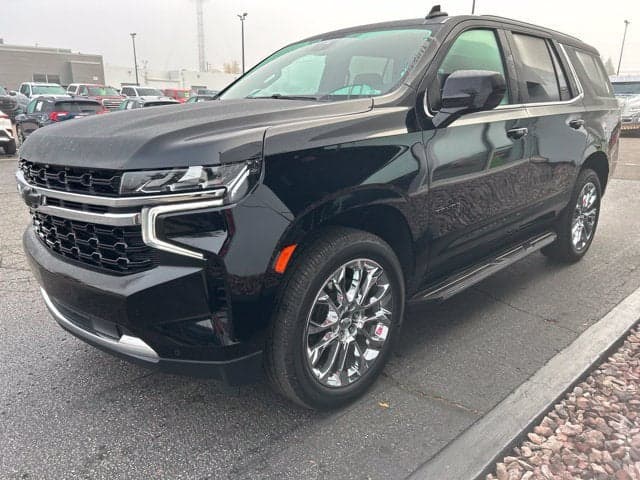 2023 Chevrolet Tahoe LS — photo 1 of 5