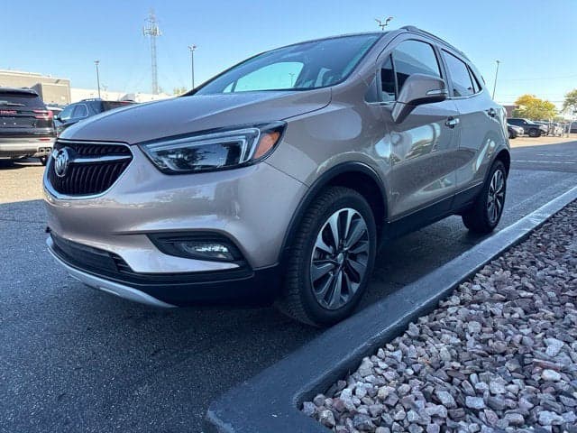 2018 Buick Encore Essence — photo 1 of 21