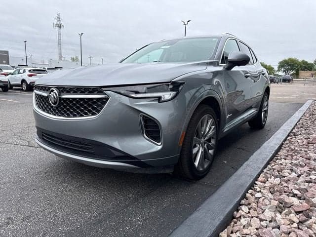 2023 Buick Envision Avenir — photo 1 of 21