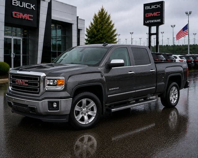 2015 GMC Sierra 1500 SLT — photo 1 of 5