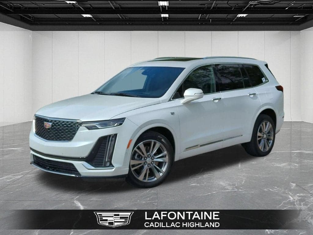 2025 Cadillac XT6 Base — photo 1 of 48