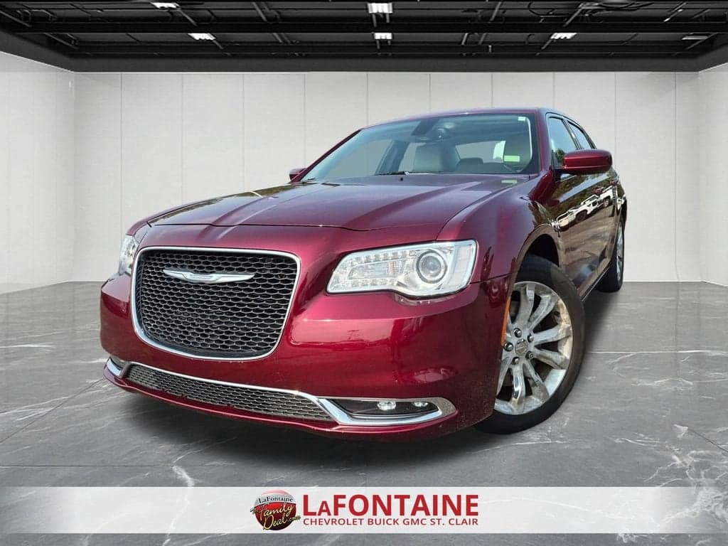 2016 Chrysler 300 Anniversary Edition — photo 1 of 30
