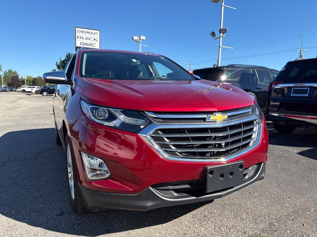 2019 Chevrolet Equinox Premier — photo 1 of 34