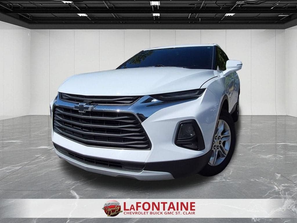 2020 Chevrolet Blazer LT — photo 1 of 35