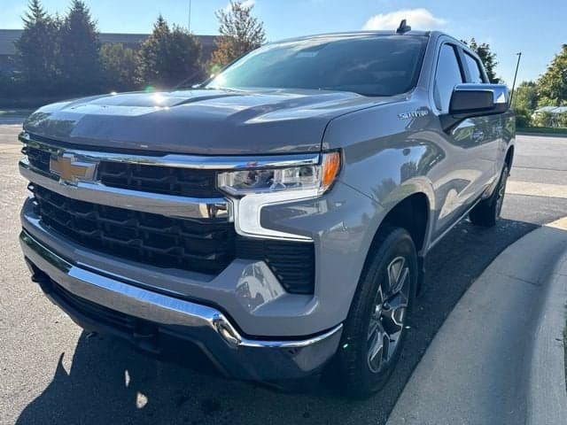 2024 Chevrolet Silverado 1500 LT (2FL) — photo 1 of 36