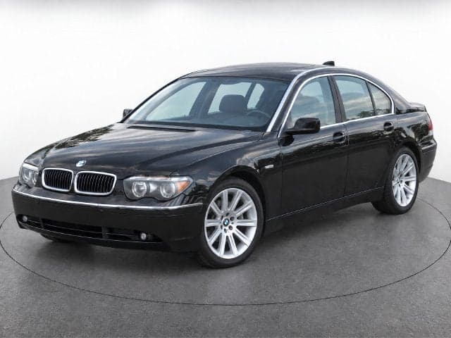 2004 BMW 7 Series 745Li — photo 1 of 32