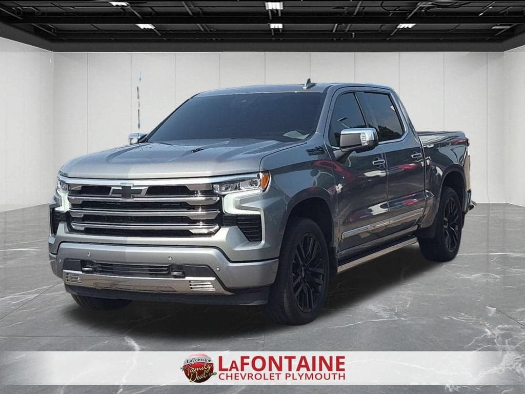 2025 Chevrolet Silverado 1500 High Country — photo 1 of 49