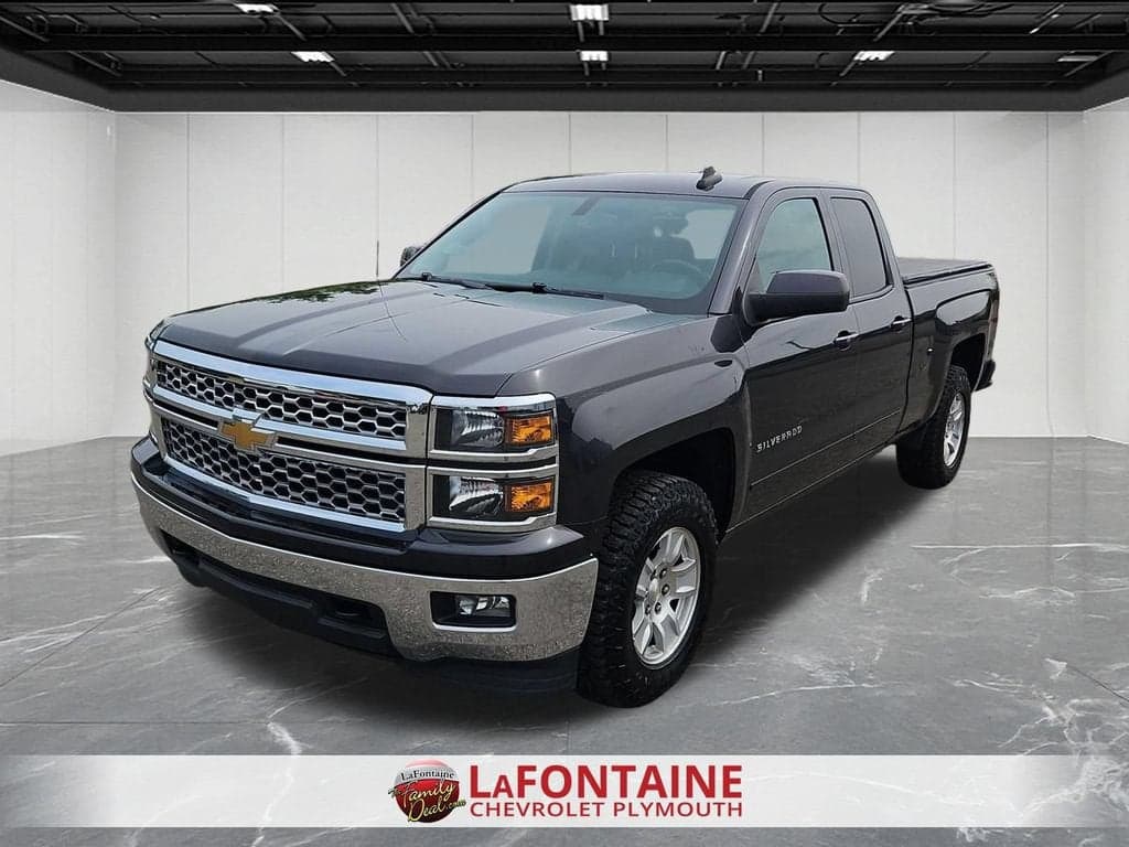 2015 Chevrolet Silverado 1500 LT — photo 1 of 51
