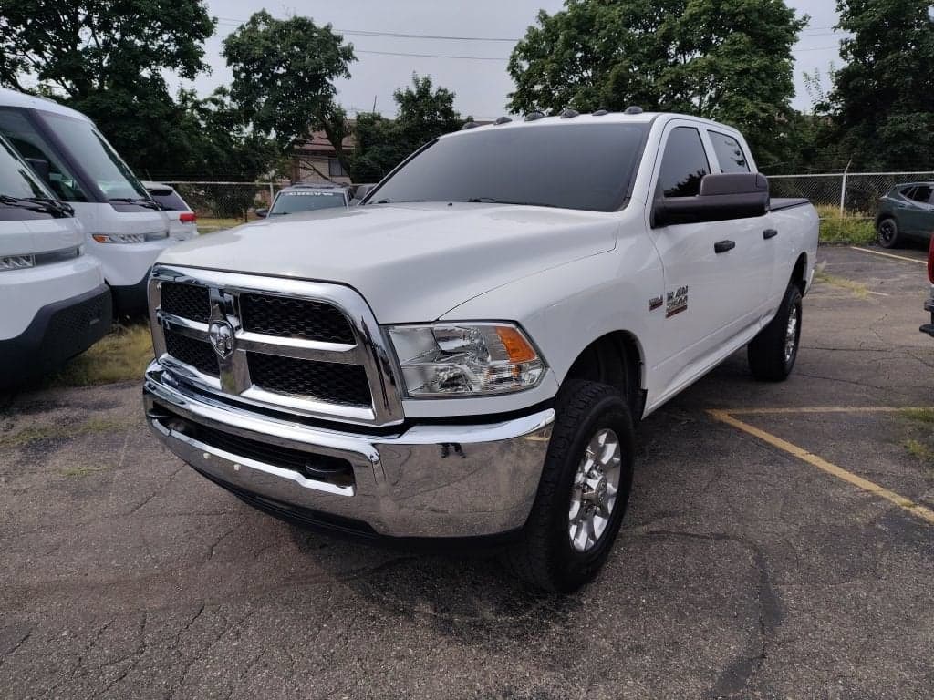 2016 RAM 2500 Tradesman — photo 1 of 15