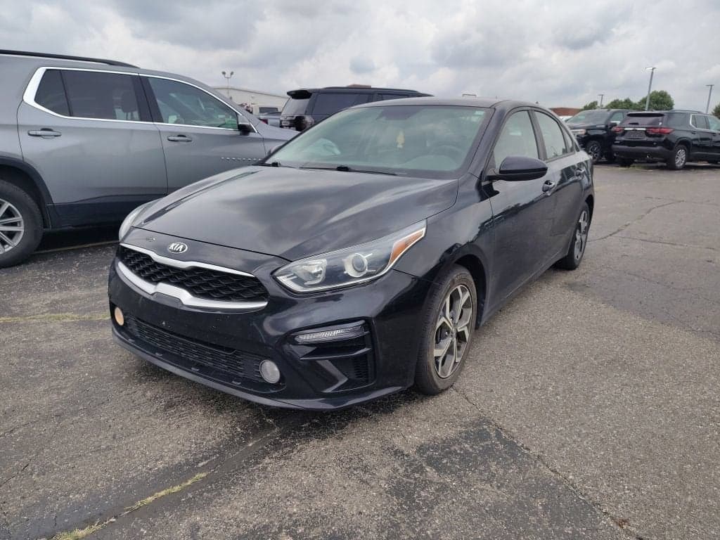 2020 Kia Forte LXS — photo 1 of 16
