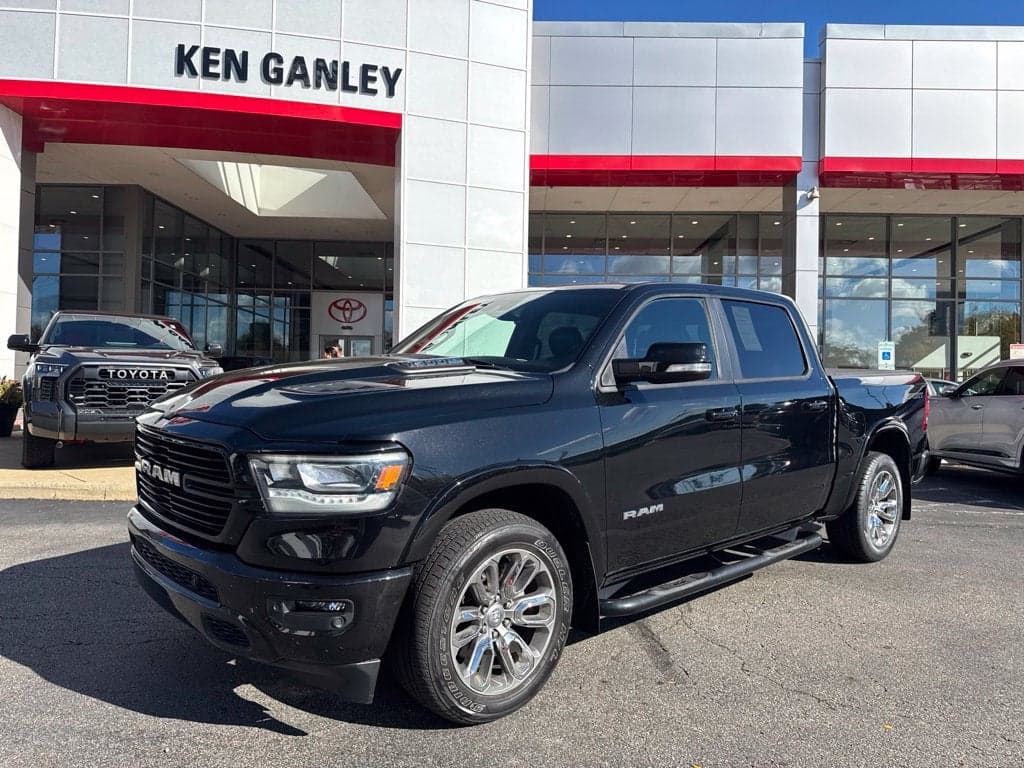 2022 RAM 1500 Laramie — photo 1 of 5
