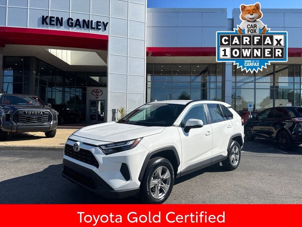 2025 Toyota RAV4 XLE — photo 1 of 64
