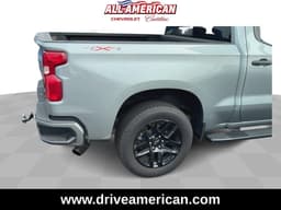 Extra Photo