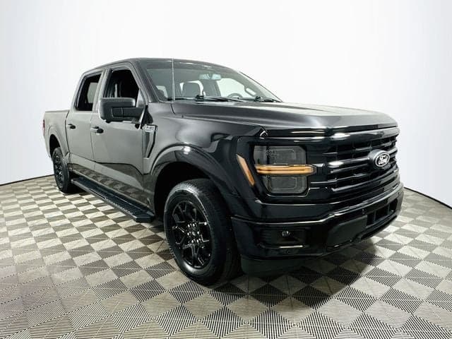 2025 Ford F-150 XLT — photo 1 of 29