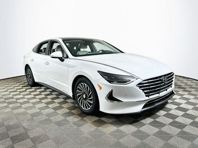 2021 Hyundai SONATA HYBRID Limited — photo 1 of 32