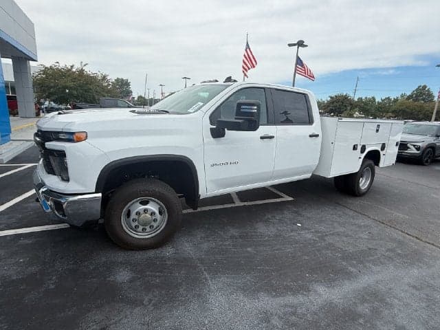 2026 Chevrolet Silverado 3500HD Work Truck — photo 1 of 3