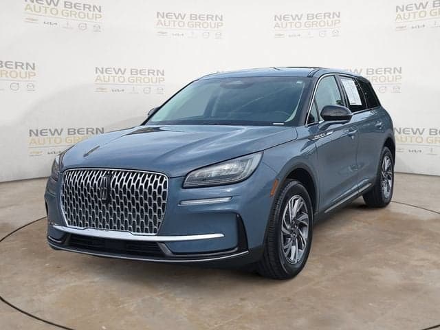 2024 Lincoln Corsair Premiere — photo 1 of 15