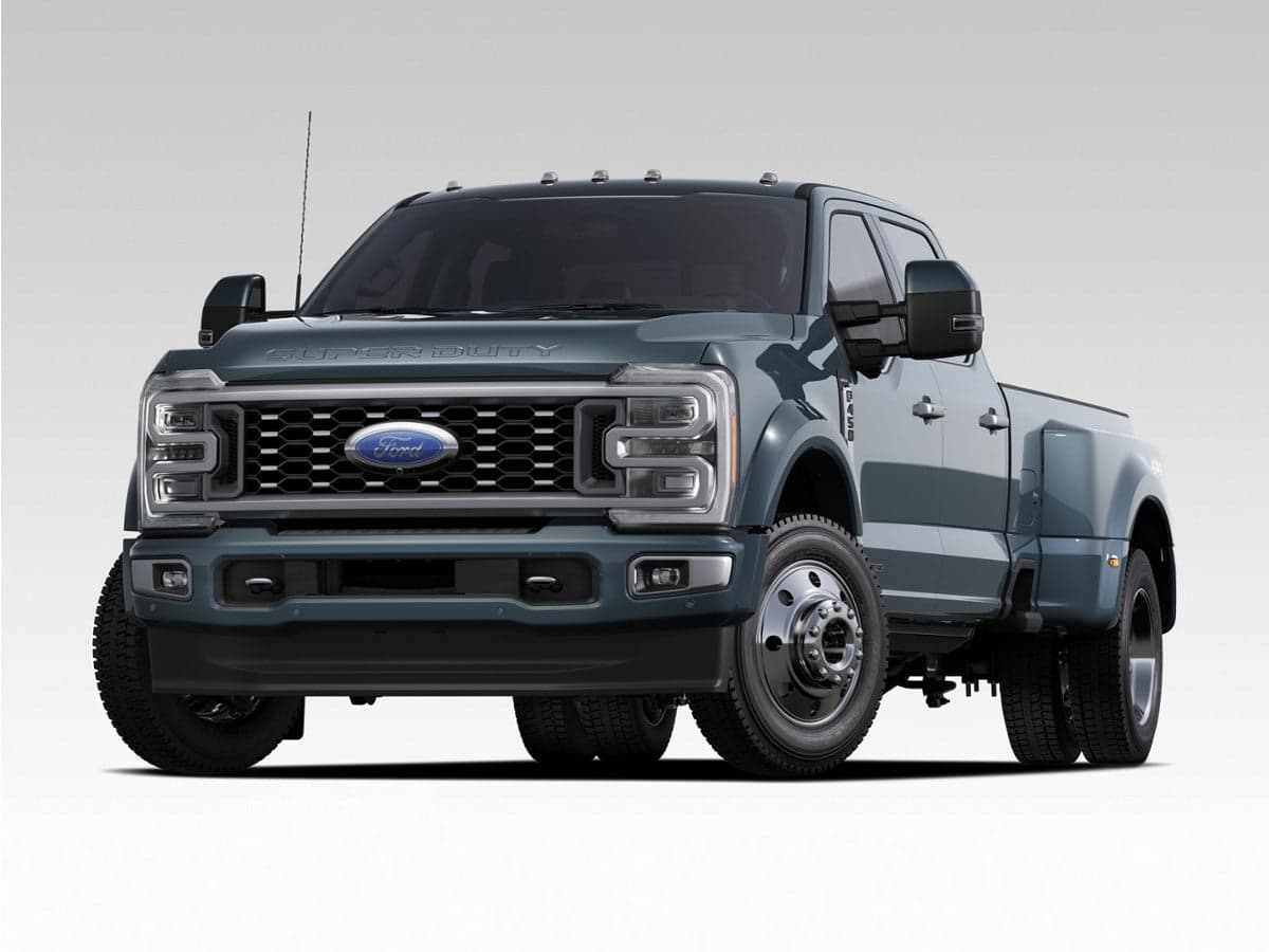 2027 Ford Super Duty F-450 DRW Base — photo 1 of 4