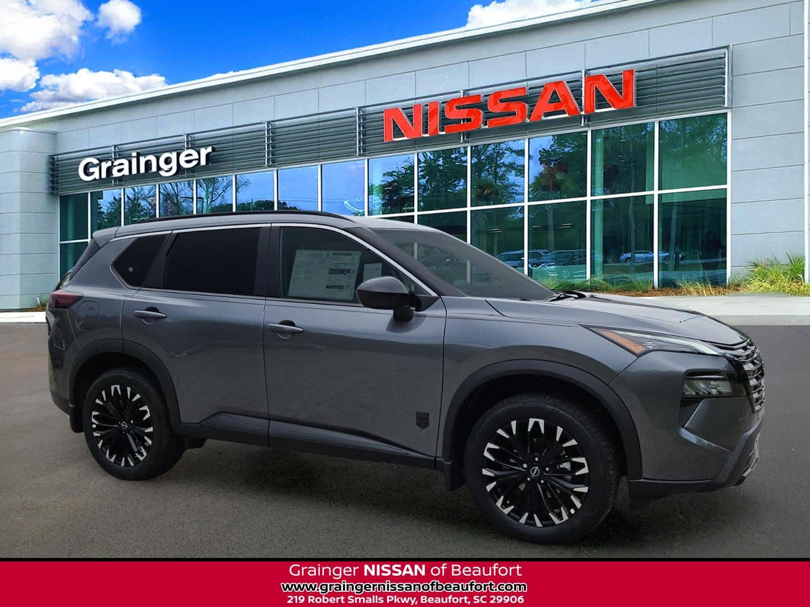 2026 Nissan Rogue Dark Armor — photo 1 of 50