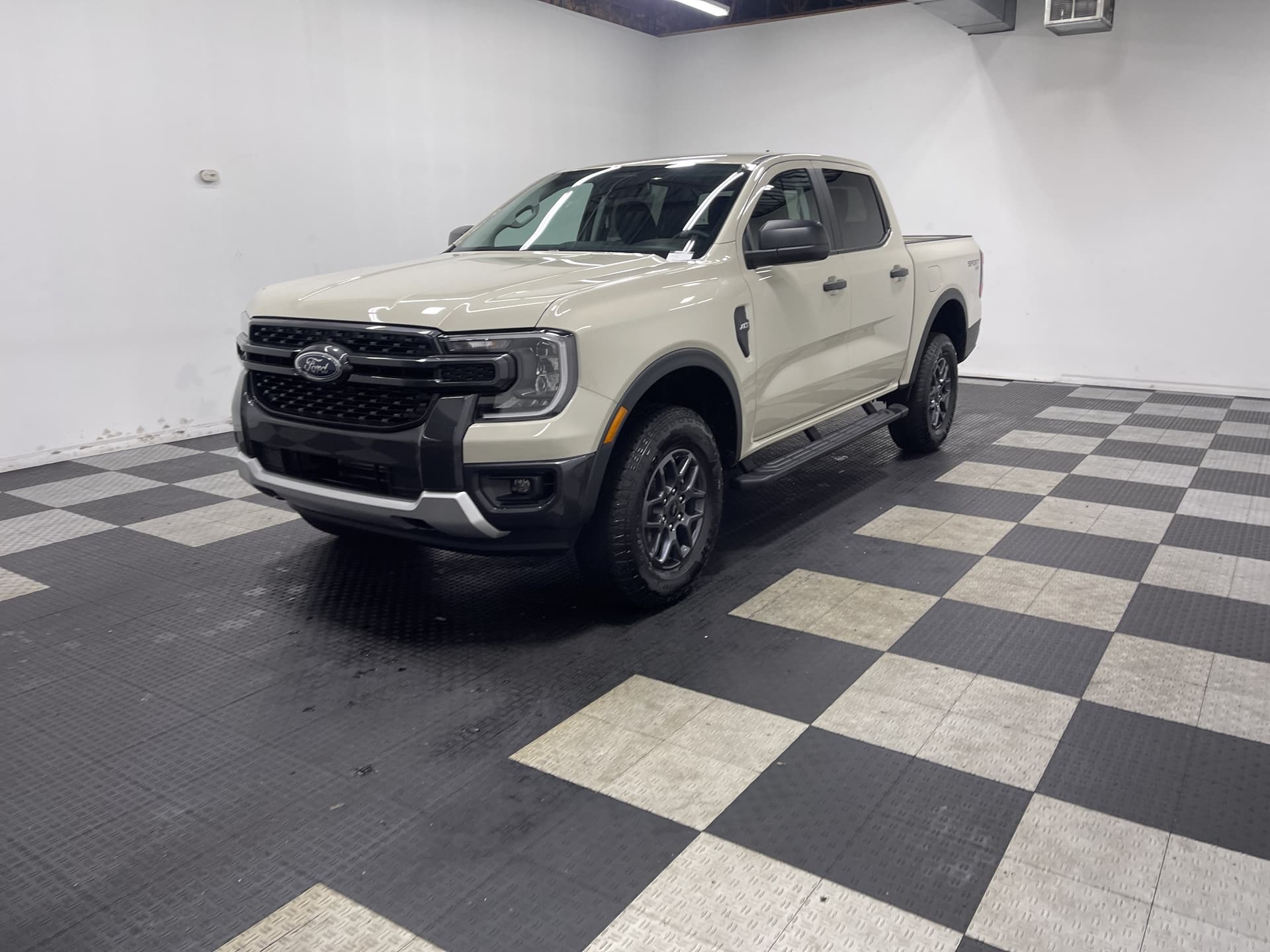 2026 Ford Ranger XLT — photo 1 of 28