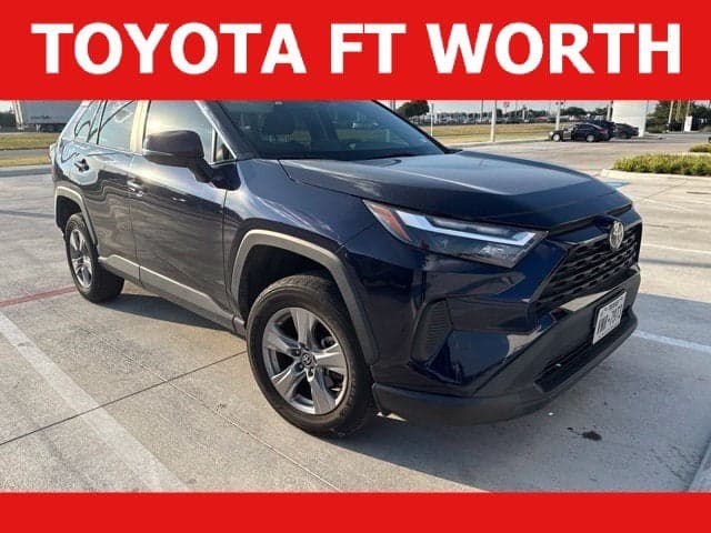 2024 Toyota RAV4 XLE — photo 1 of 21
