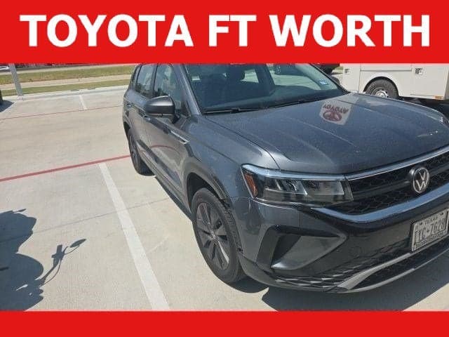 2024 Volkswagen Taos 1.5T S — photo 1 of 21