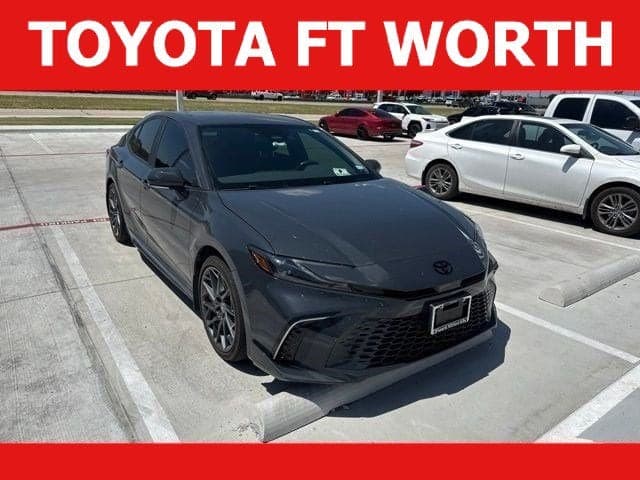 2025 Toyota Camry XSE — photo 1 of 24
