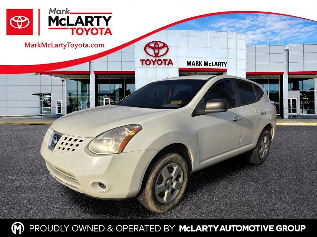 2010 Nissan Rogue S — photo 1 of 4