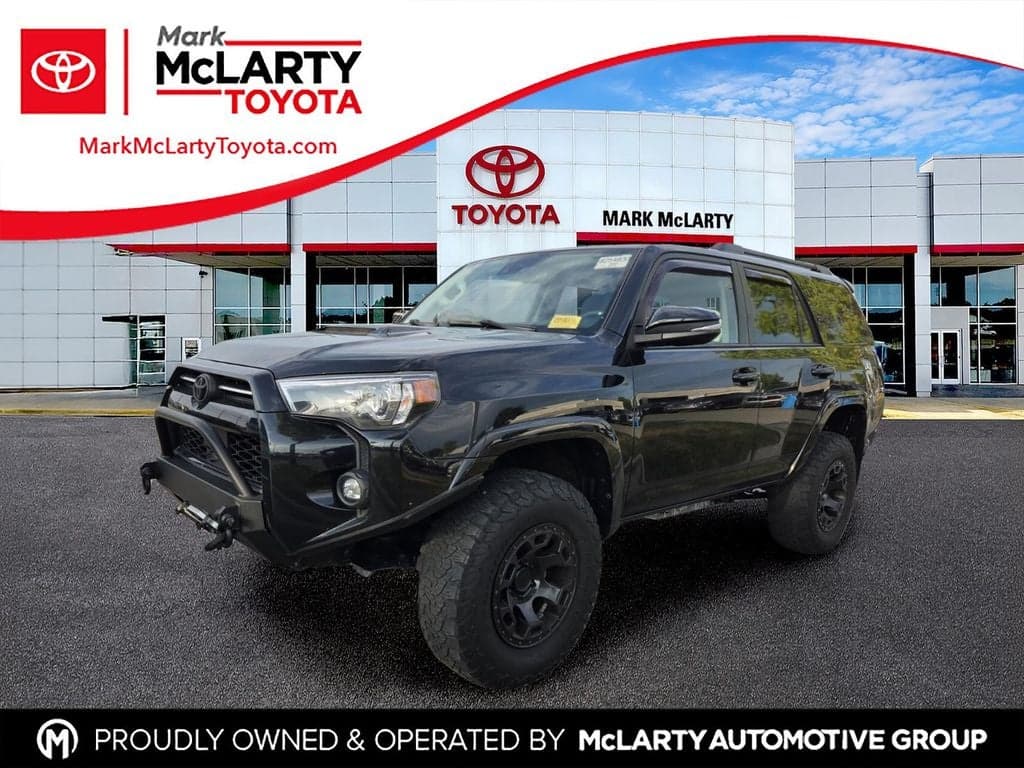 2021 Toyota 4Runner TRD Off-Road Premium — photo 1 of 11