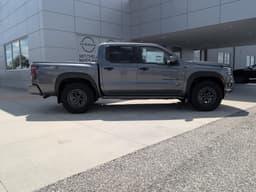 Extra Photo