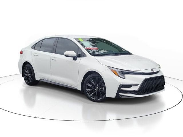 2025 Toyota Corolla SE — photo 1 of 42